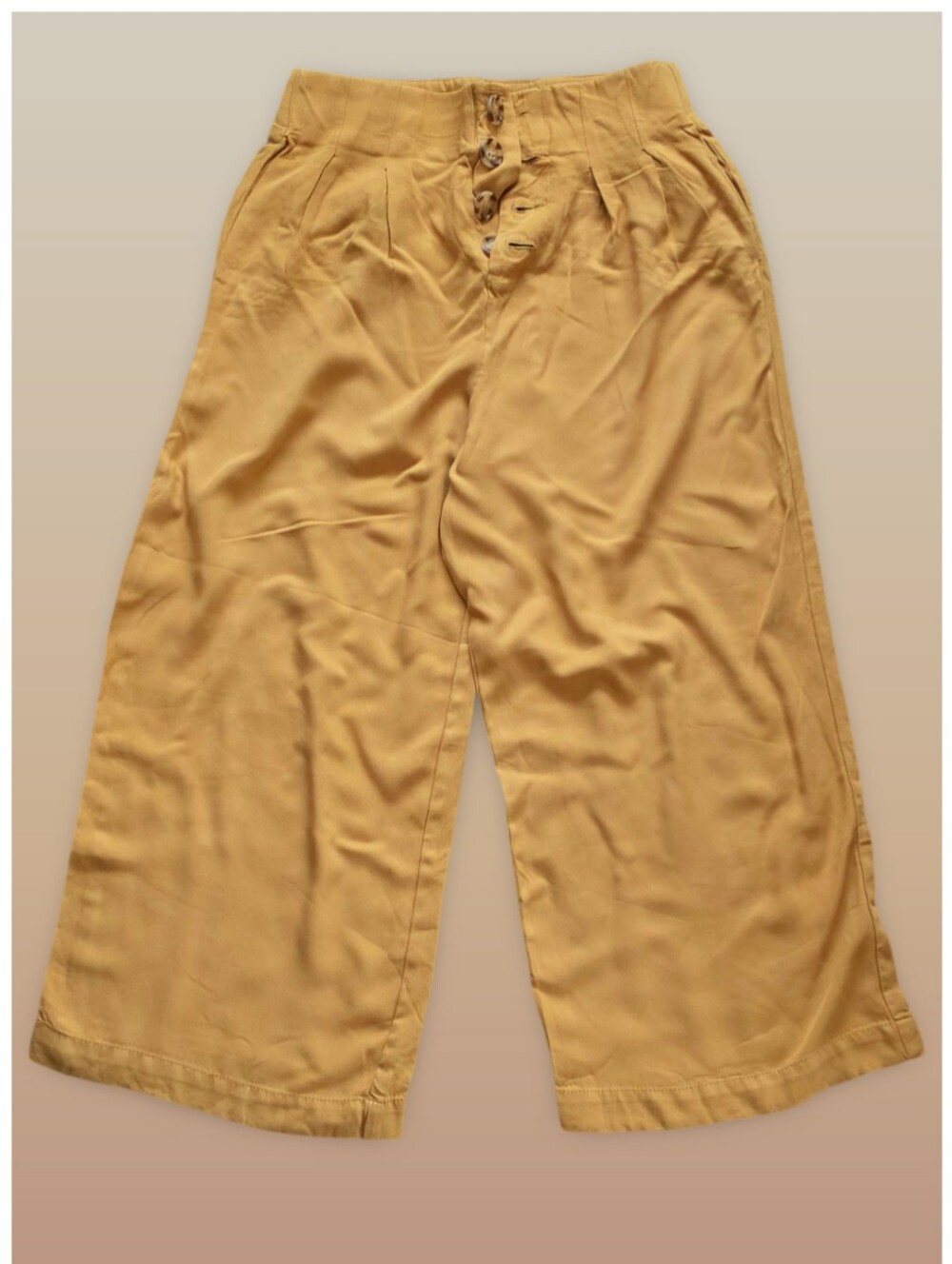 Wide-Leg Casual Capri - Mustard